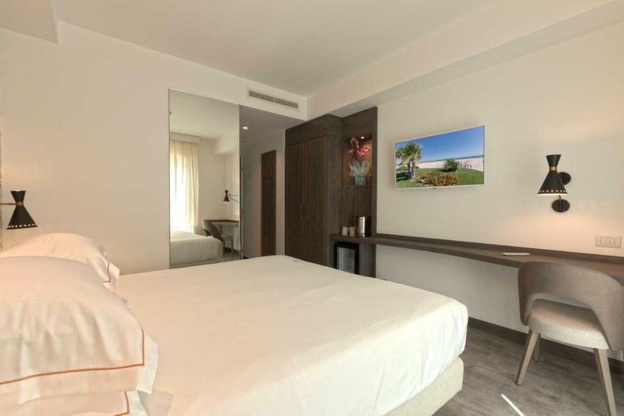 Ghibli Hotel Civitanova Marche Εξωτερικό φωτογραφία