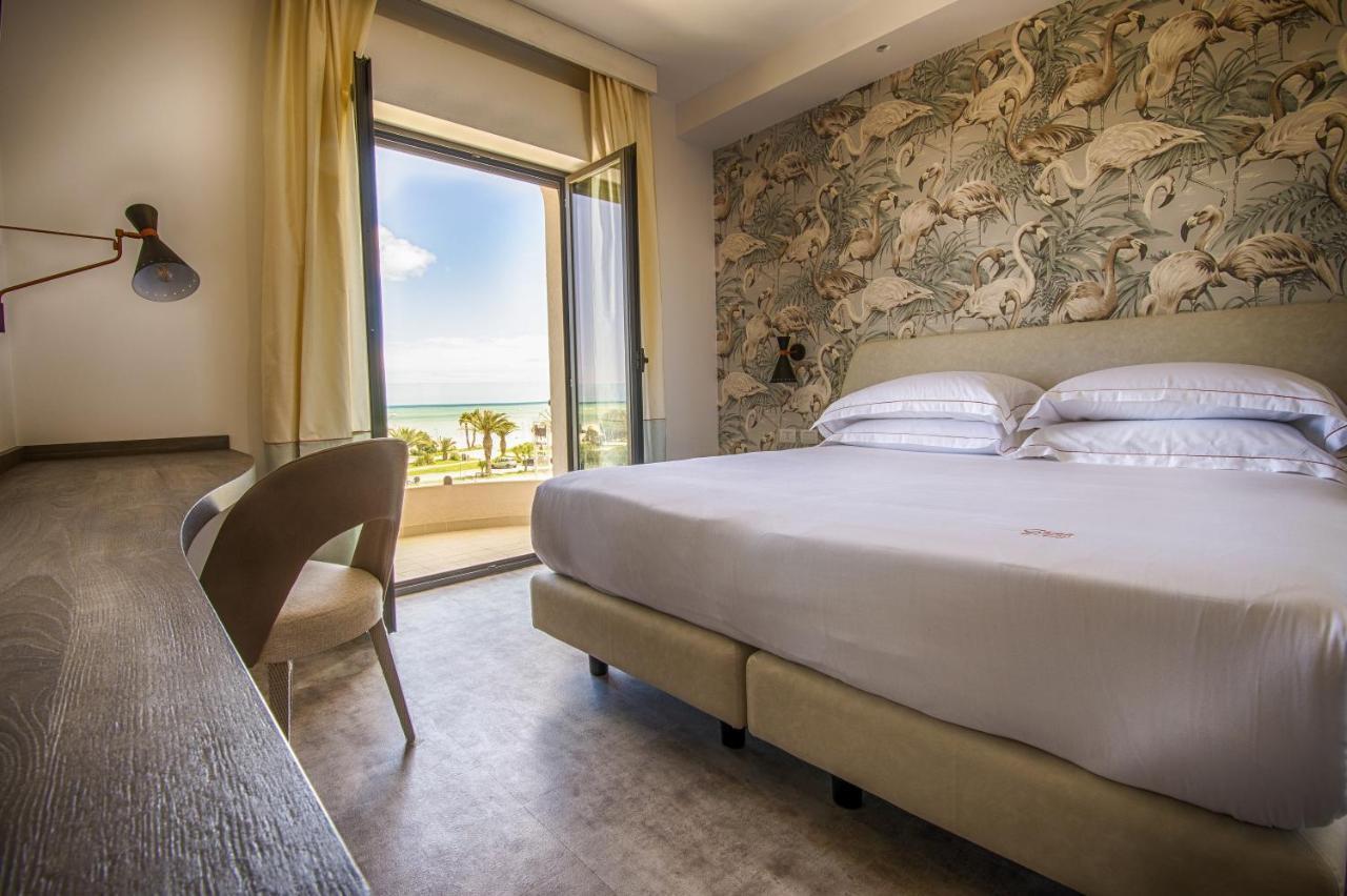 Ghibli Hotel Civitanova Marche Εξωτερικό φωτογραφία