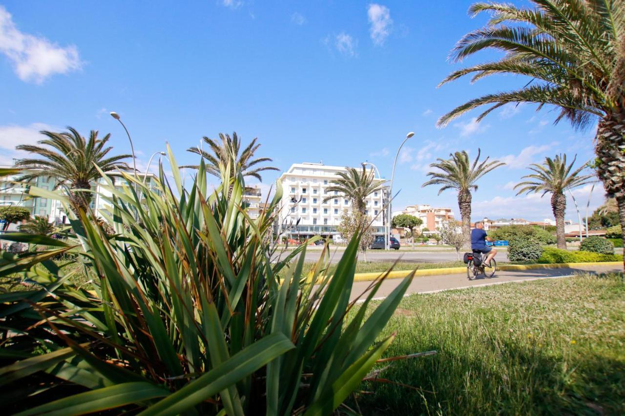Ghibli Hotel Civitanova Marche Εξωτερικό φωτογραφία